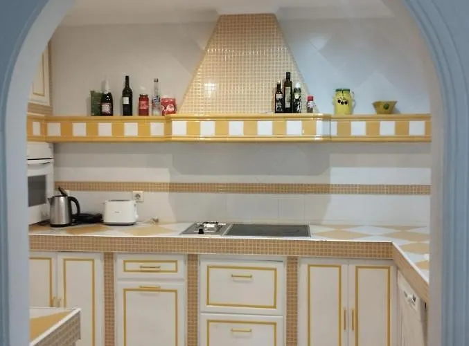 Quarto em Acomodações Particulares Gadir *