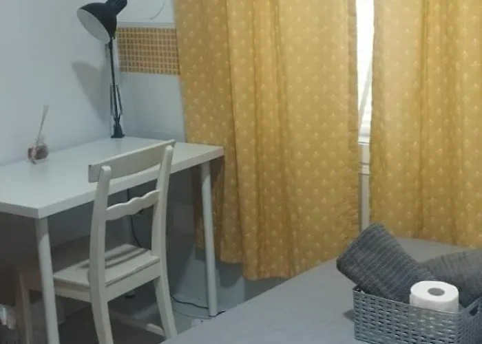 Quarto em Acomodações Particulares Gadir *